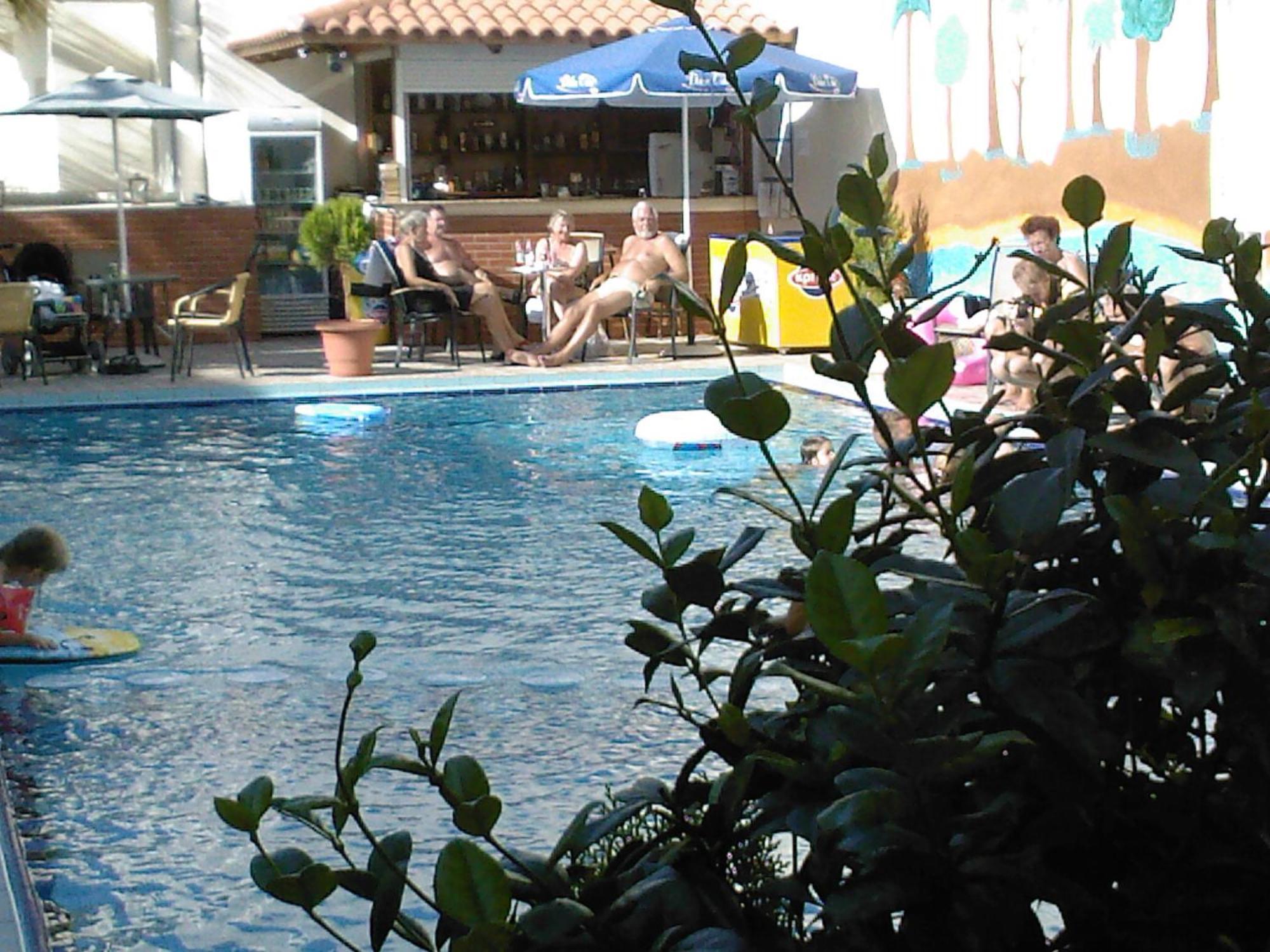Agia Marina Akatos Hotel מראה חיצוני תמונה