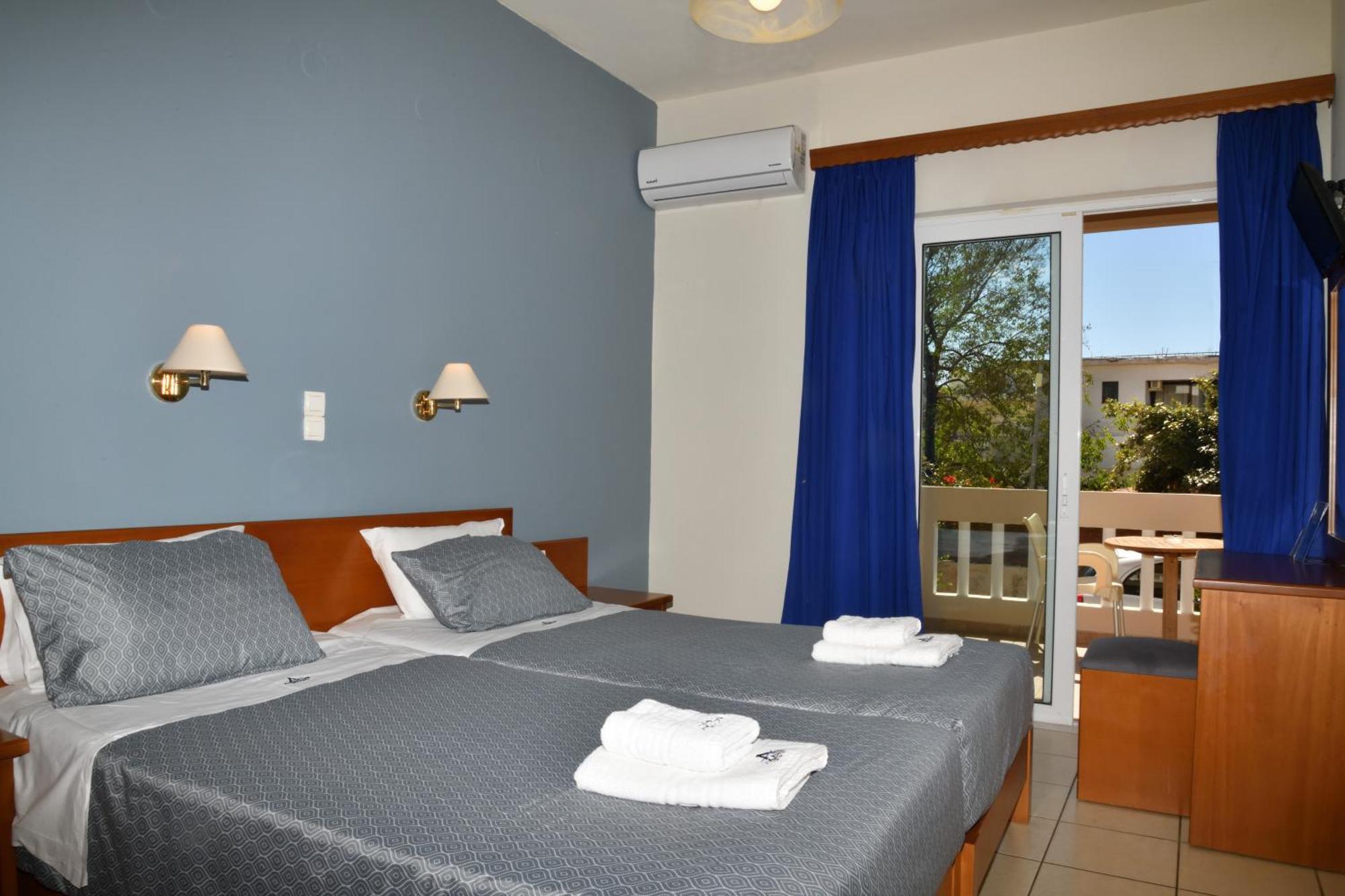 Agia Marina Akatos Hotel מראה חיצוני תמונה