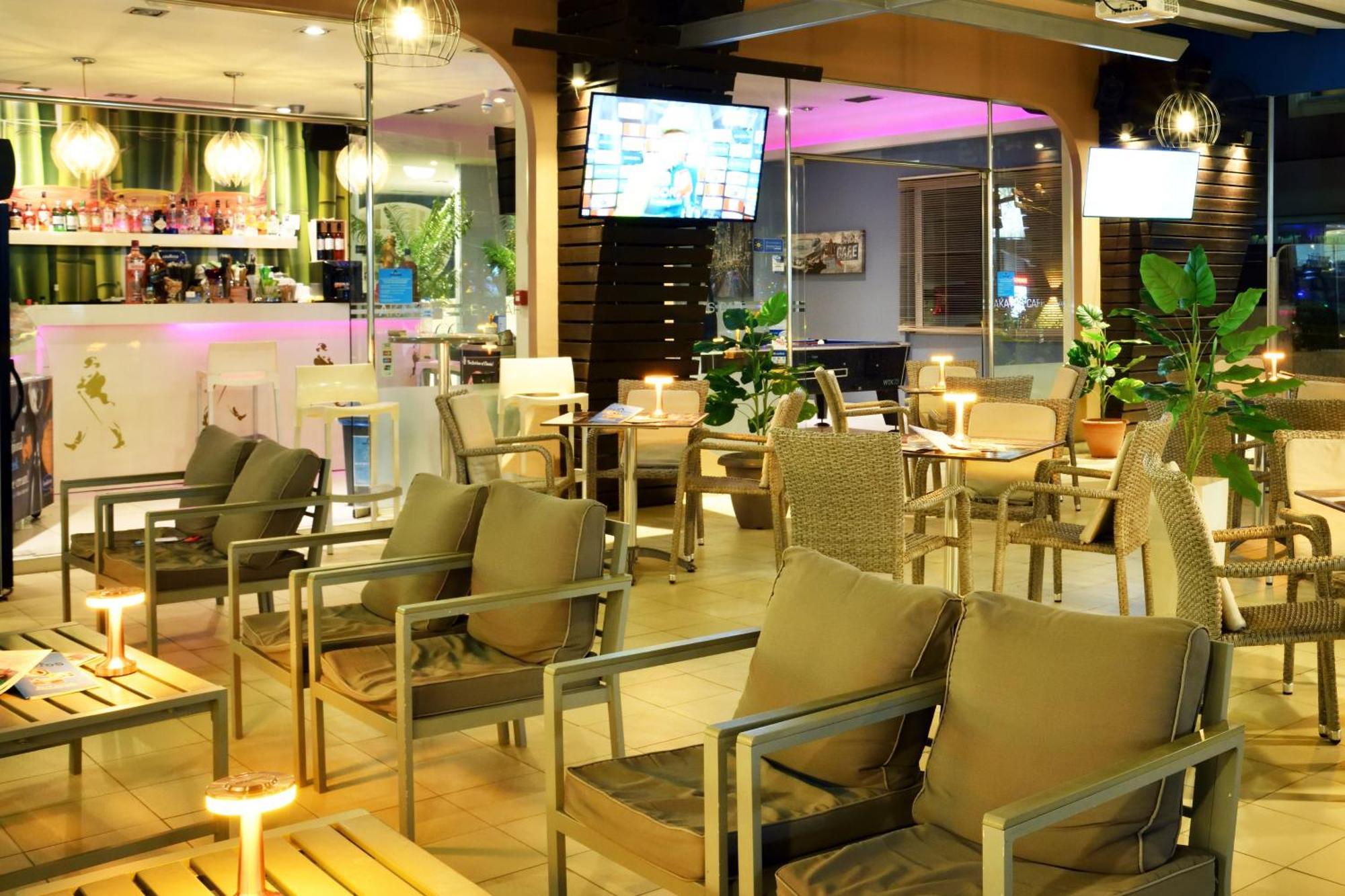 Agia Marina Akatos Hotel מראה חיצוני תמונה